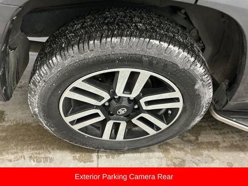 Used 2017 Toyota 4Runner Limited image 14