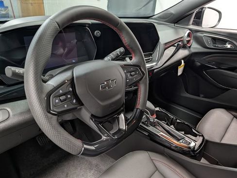 New 2026 Chevrolet Trax RS w/ Driver Confidence Package FWD image 18