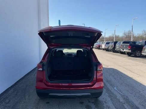 Used 2023 Chevrolet Equinox LT image 7