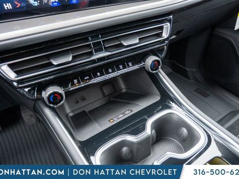 New 2026 Chevrolet Traverse LT w/ Midnight/Sport Edition image 12