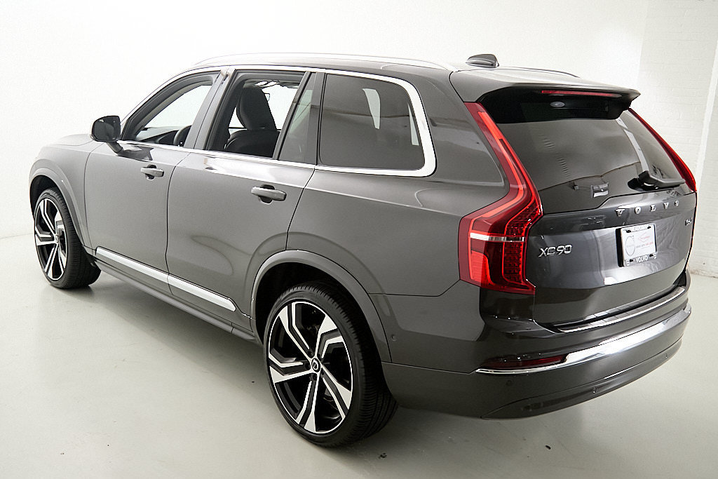 Certified 2025 Volvo XC90 B6 Ultra w/ Protection Package Premier AWD/4WD image 7