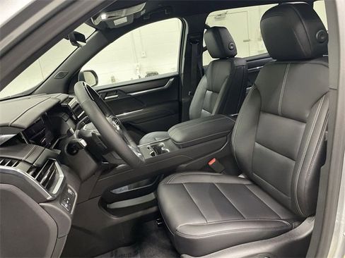 New 2026 GMC Acadia Elevation image 23