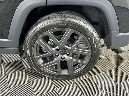 New 2025 Jeep Compass Limited w/ Sun & Sound Group image 17