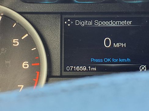 Used 2019 Ford F150 XLT w/ Equipment Group 302A Luxury AWD/4WD image 19