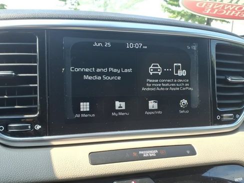 Used 2020 Kia Sportage S w/ Option Group 020 AWD/4WD image 16
