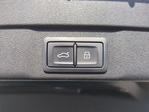 Used 2025 Audi A5 2.0T Premium Plus Sedan w/ Premium Plus image 21