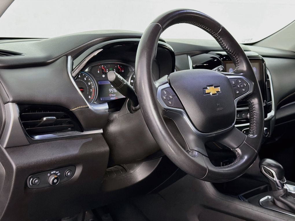 Used 2021 Chevrolet Traverse LT AWD/4WD image 37