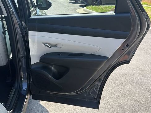 New 2026 Hyundai Tucson SEL FWD image 18