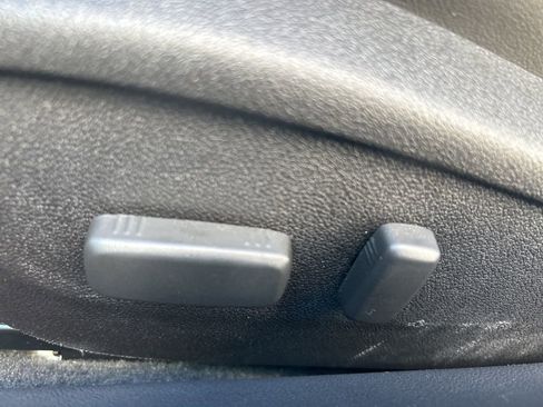 Used 2015 Chevrolet Camaro LT image 9