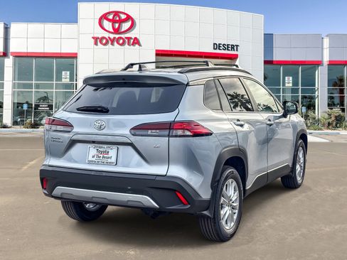 New 2026 Toyota Corolla Cross LE image 7