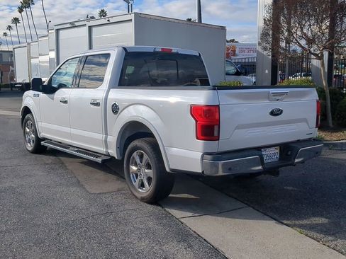 Used 2018 Ford F150 Lariat w/ Equipment Group 502A Luxury image 4