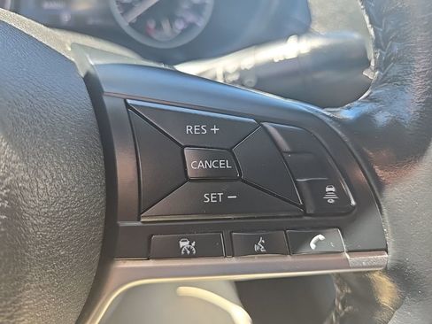 Used 2022 Nissan Sentra SV image 15