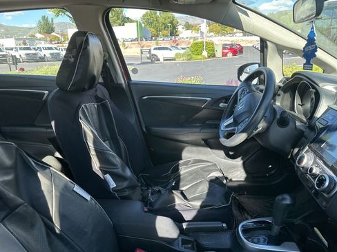 Used 2016 Honda Fit EX image 10