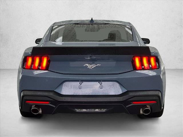 Used 2025 Ford Mustang Premium RWD image 7