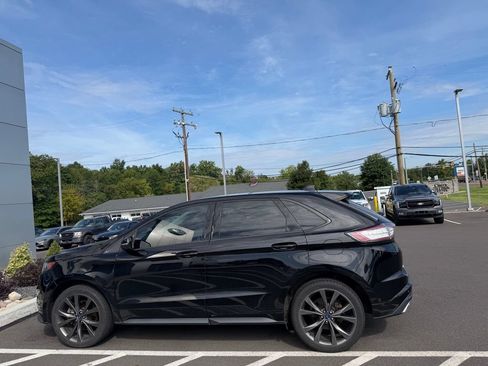 Used 2016 Ford Edge Sport w/ Equipment Group 401A AWD/4WD image 10