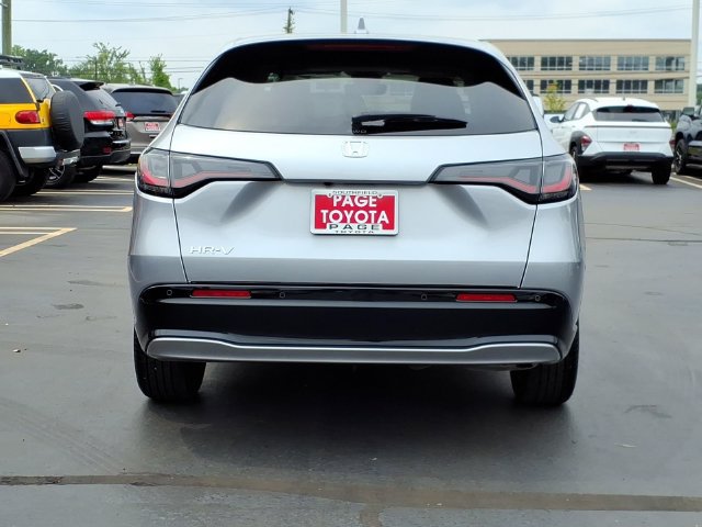 Used 2026 Honda HR-V EX-L image 5