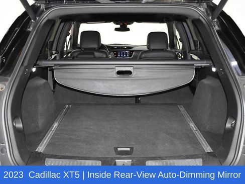 Used 2023 Cadillac XT5 Premium Luxury image 32