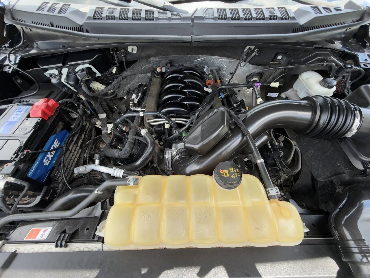 Used 2018 Ford F150 XLT AWD/4WD image 10