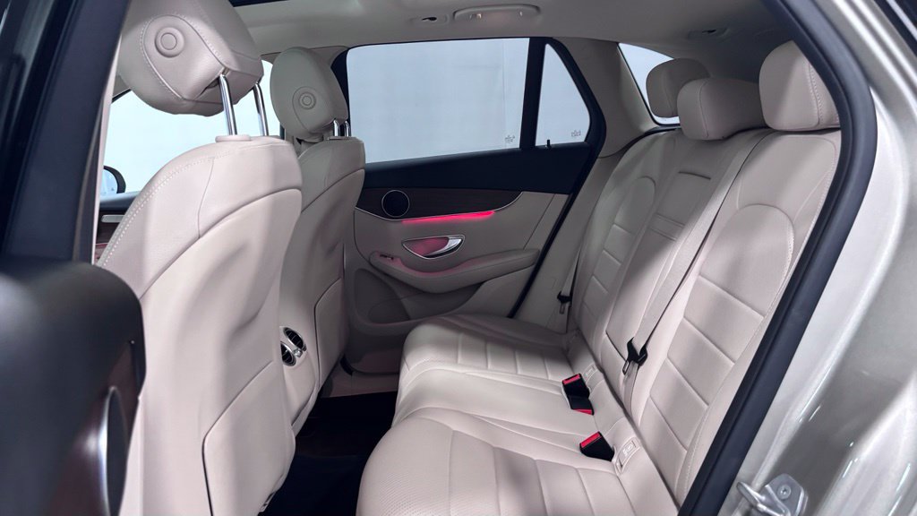 Certified 2021 Mercedes-Benz GLC 300 4MATIC image 22