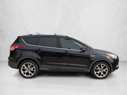 Used 2015 Ford Escape Titanium image 4