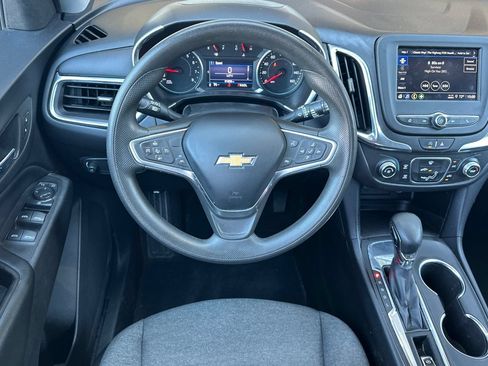 Used 2022 Chevrolet Equinox LT FWD image 13