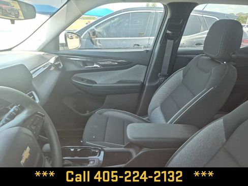 Used 2026 Chevrolet TrailBlazer LT w/ Driver Confidence Package FWD image 20