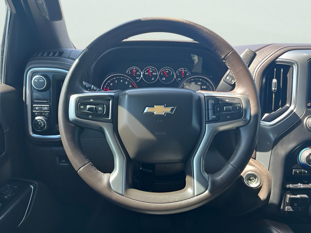 Used 2022 Chevrolet Silverado 1500 LTZ RWD image 15