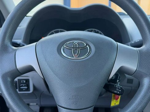 Used 2010 Toyota Corolla LE FWD image 20