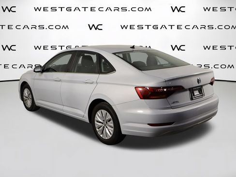 Used 2019 Volkswagen Jetta FWD image 42