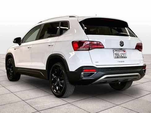 Used 2022 Volkswagen Taos SE image 15
