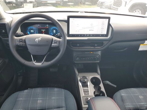 New 2025 Ford Bronco Sport Heritage w/ Convenience Package image 13