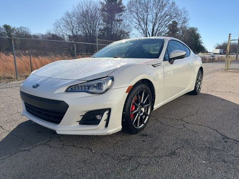 Used 2017 Subaru BRZ Limited w/ Performance Package image 6