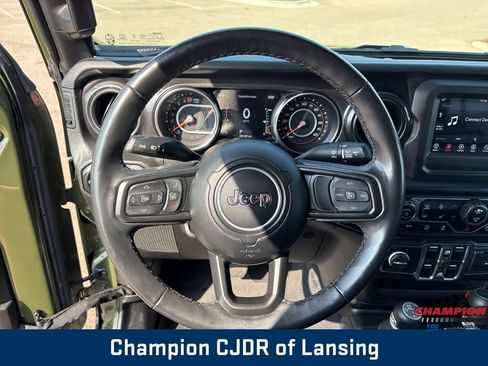 Used 2022 Jeep Gladiator Sport image 21