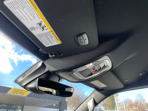 Used 2024 RAM 1500 Laramie image 26