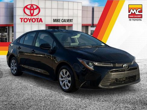 Used 2024 Toyota Corolla LE FWD image 7