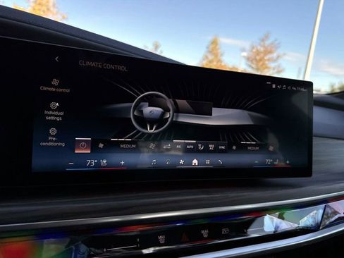 Certified 2023 BMW 740i 740i image 26