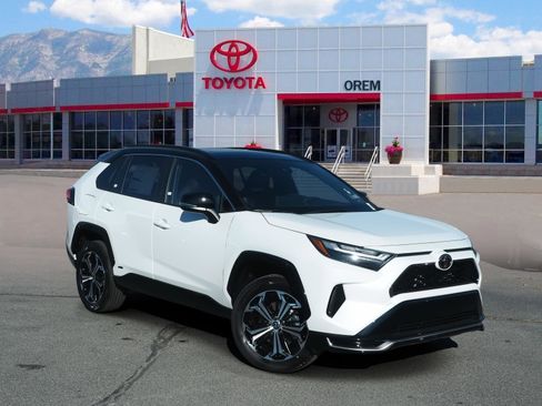 New 2025 Toyota RAV4 XSE w/ Weather Package image 1