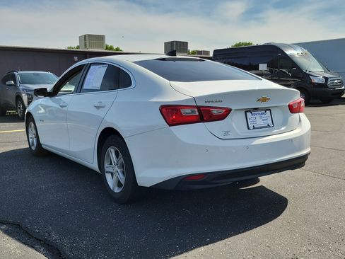 Used 2024 Chevrolet Malibu LS FWD image 3