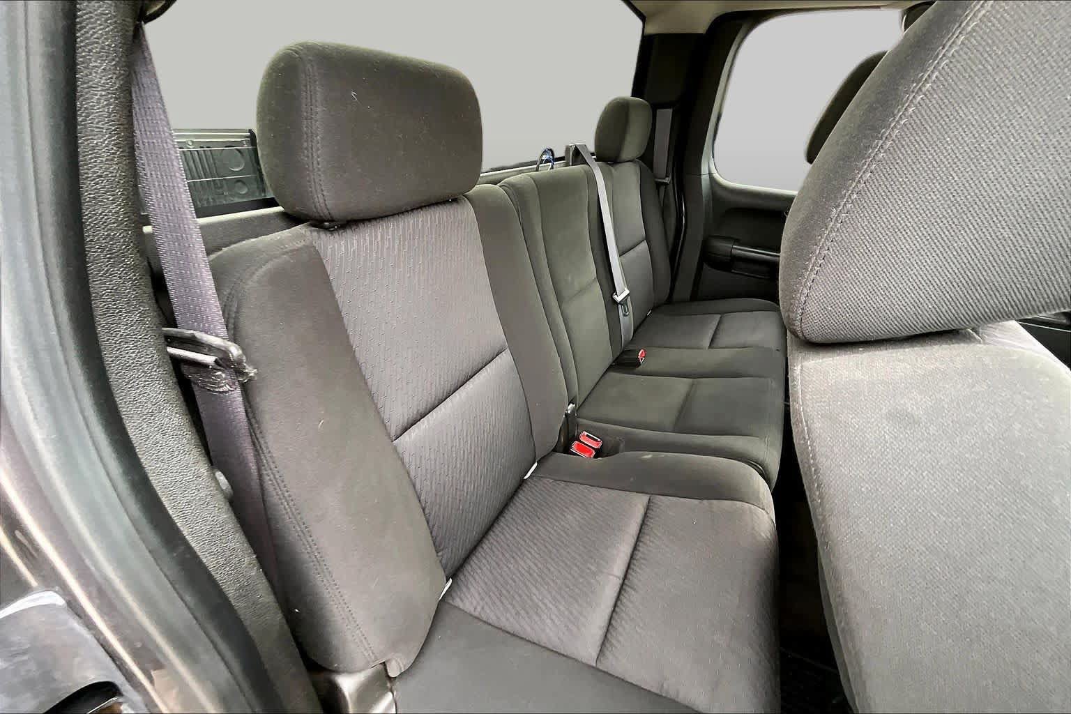 Used 2011 Chevrolet Silverado 1500 LT w/ All-Star Edition AWD/4WD image 17