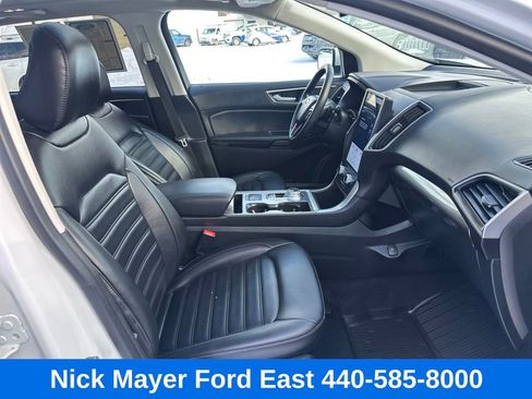 Used 2023 Ford Edge SEL w/ Convenience Package image 11