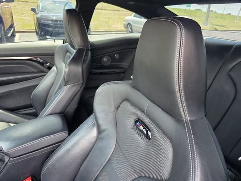Used 2018 BMW M4 Coupe image 12