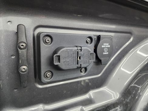 Used 2024 RAM 3500 Laramie w/ Safety Group image 33