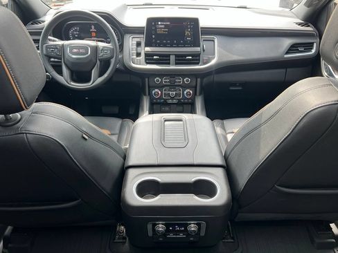 Used 2023 GMC Yukon AT4 w/ AT4 Premium Package AWD/4WD image 26