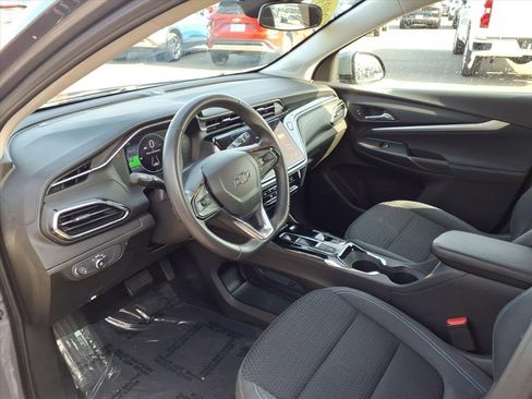 Used 2023 Chevrolet Bolt EUV LT w/ Driver Confidence Package image 11