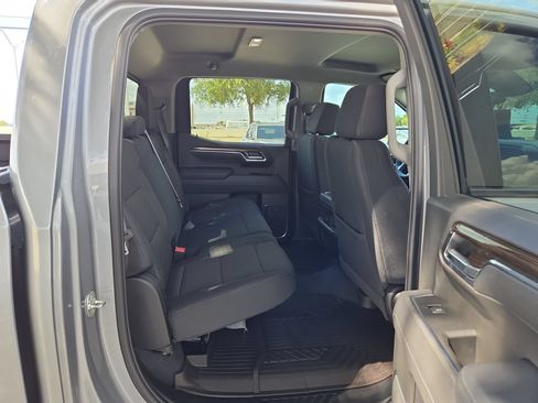 Certified 2025 Chevrolet Silverado 1500 LT w/ Z71 Off-Road Package AWD/4WD image 21