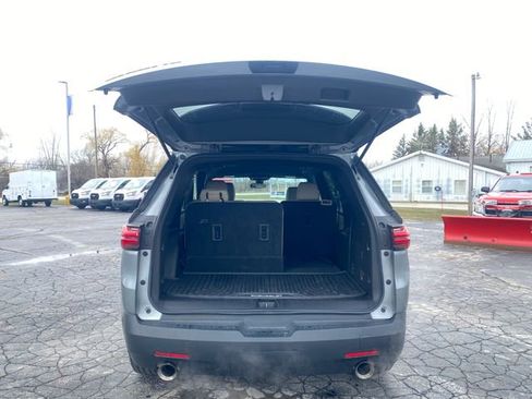 Used 2023 Chevrolet Traverse LS w/ Midnight/Sport Edition image 20
