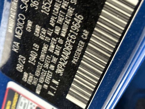 Used 2023 Kia Rio S image 27