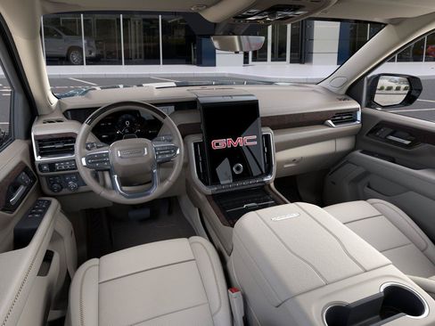 New 2026 GMC Yukon Denali w/ Denali Reserve Package AWD/4WD image 17