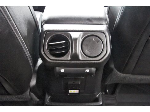 Used 2023 Jeep Wrangler Unlimited Sahara w/ Cold Weather Group AWD/4WD image 15