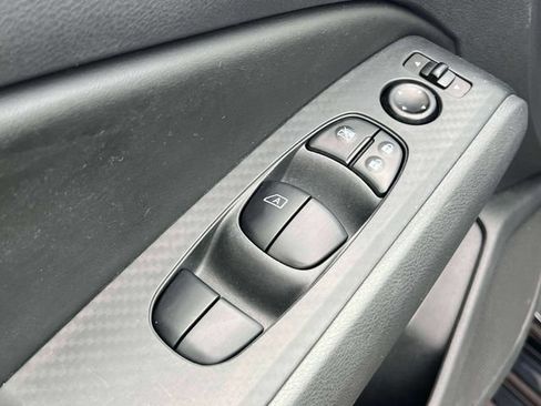 Certified 2022 Nissan Altima 2.5 SV FWD image 18